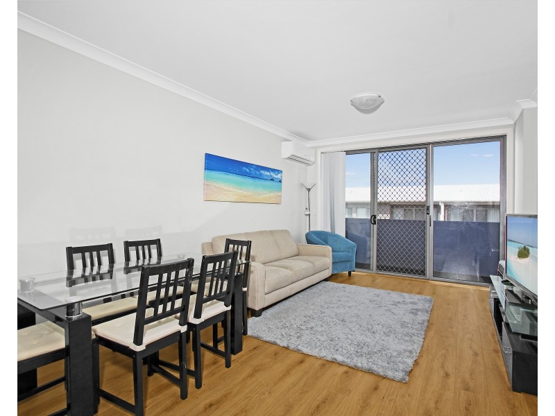 403/8B Myrtle St, Prospect NSW 2148