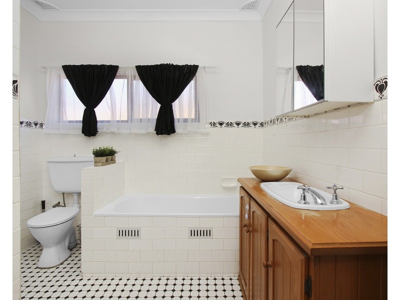 21 Eggleton Street, Blacktown NSW 2148