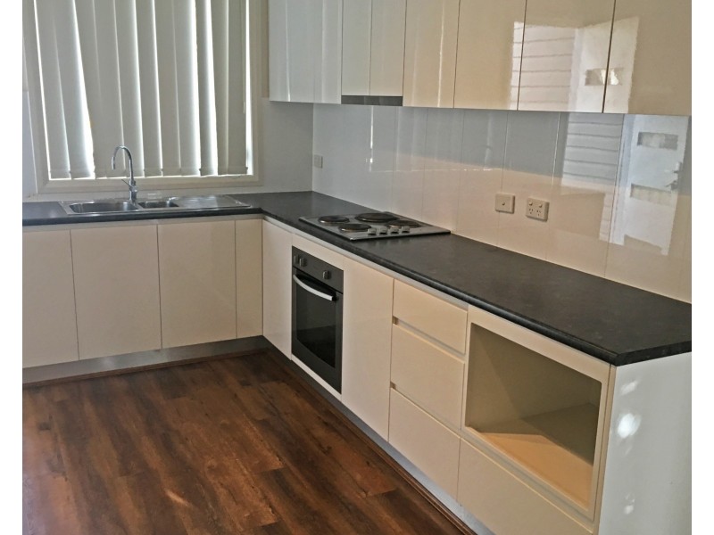 1a   Sewell Ave, Seven Hills NSW 2147