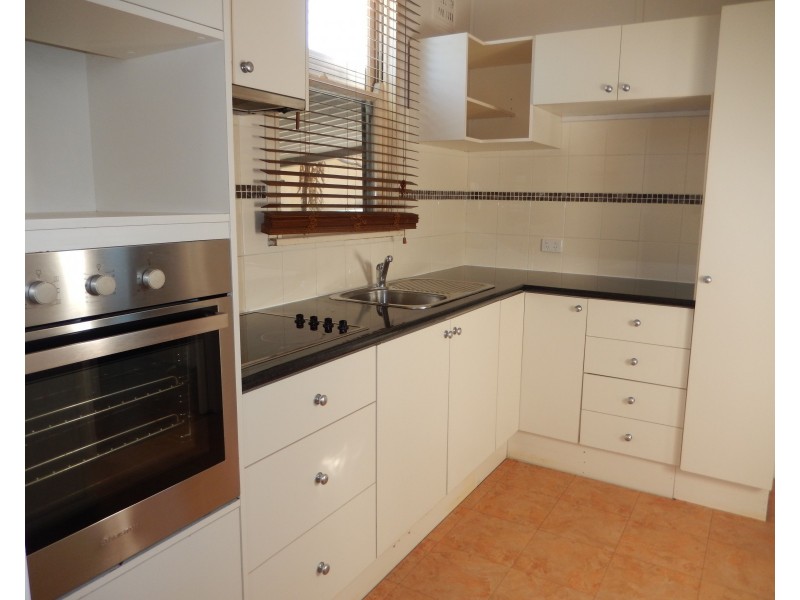 28  Stuart Mould Crescent, Lalor Park NSW 2147