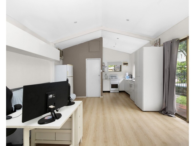 5 Cowan Close, Seven Hills NSW 2147