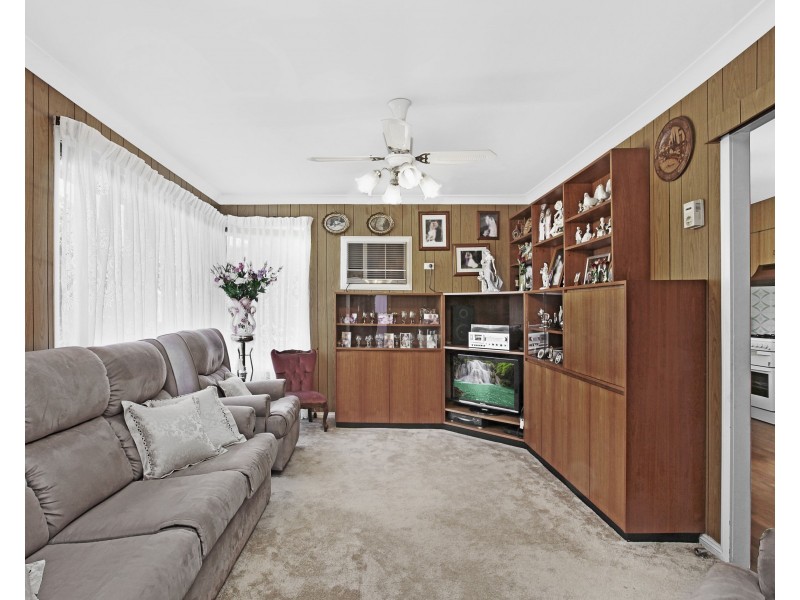 11 Grandview Ave, Seven Hills NSW 2147