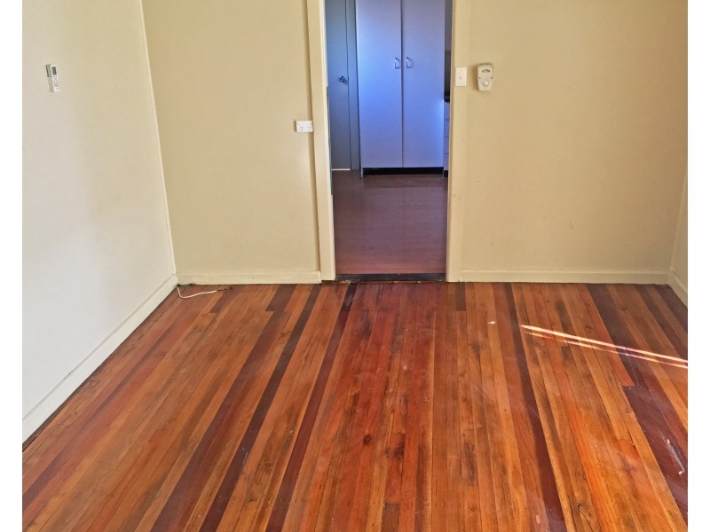 60 Bogalara Road, Old Toongabbie NSW 2146