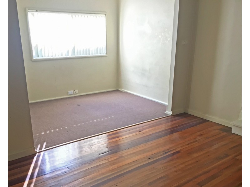 60 Bogalara Road, Old Toongabbie NSW 2146