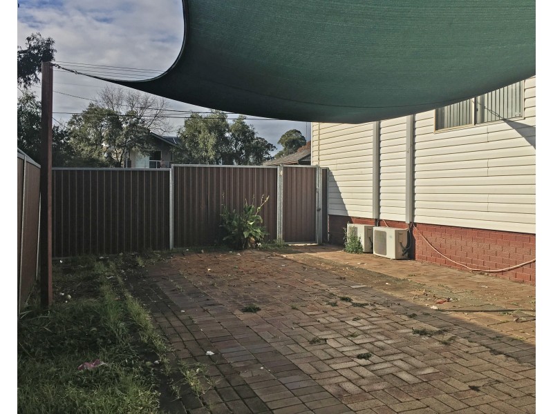 60 Bogalara Road, Old Toongabbie NSW 2146