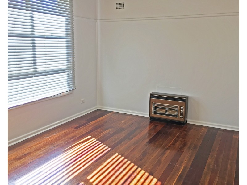 24 Cartwright Cr, Lalor Park NSW 2147