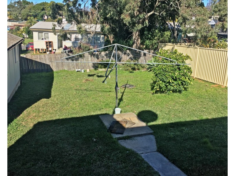 24 Cartwright Cr, Lalor Park NSW 2147