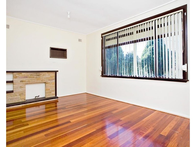 54 Endeavour St, Seven Hills NSW 2147