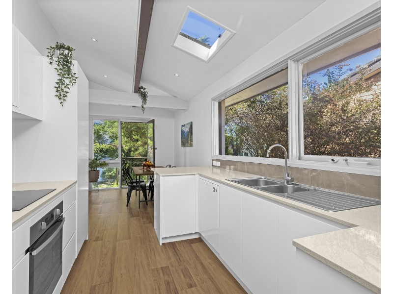 16 Zermatt Avenue, Seven Hills NSW 2147