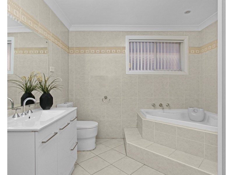 1a Pretoria Road, Seven Hills NSW 2147