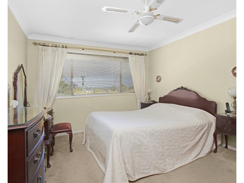 4 Cobbity Street, Seven Hills NSW 2147
