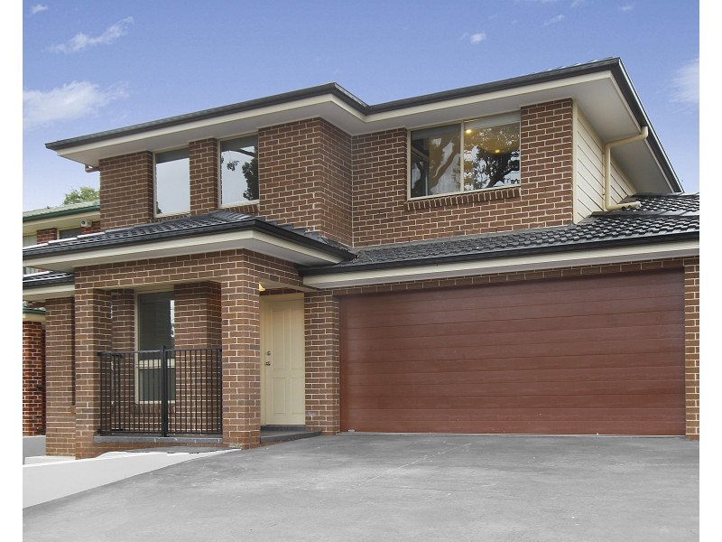 10 Seventh Avenue, Seven Hills NSW 2147