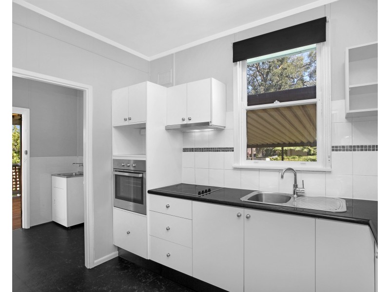 28 Stuart Mould Crescent, Lalor Park NSW 2147
