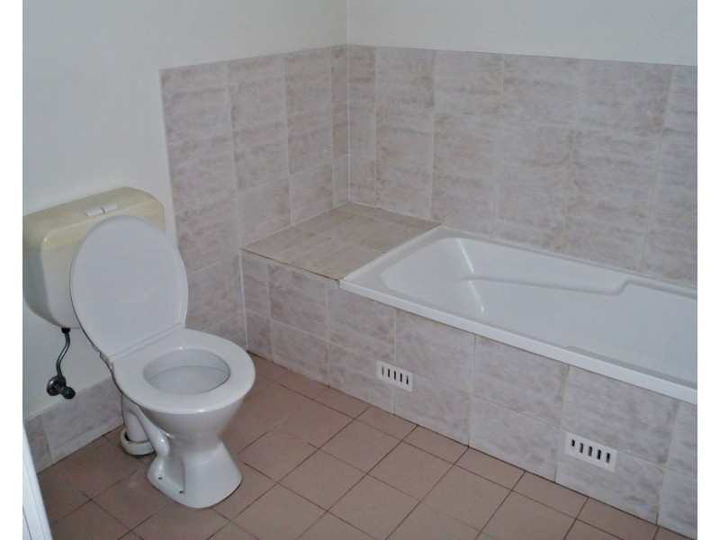 2/89 Pagoda Crescent, Quakers Hill NSW 2763