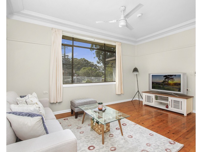 4 Hargrave Road, Lalor Park NSW 2147