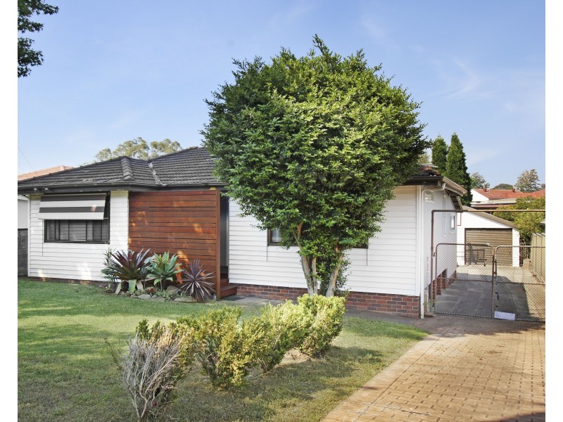 5 Sackville Street, Lalor Park NSW 2147