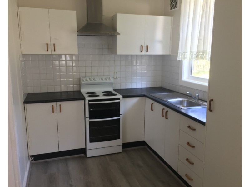 31 Rowley St, Seven Hills NSW 2147