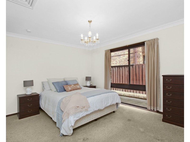 27 Columbia Road, Seven Hills NSW 2147
