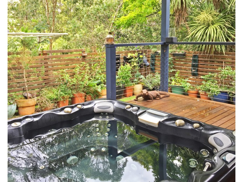 21 Lowana Crescent, Seven Hills NSW 2147