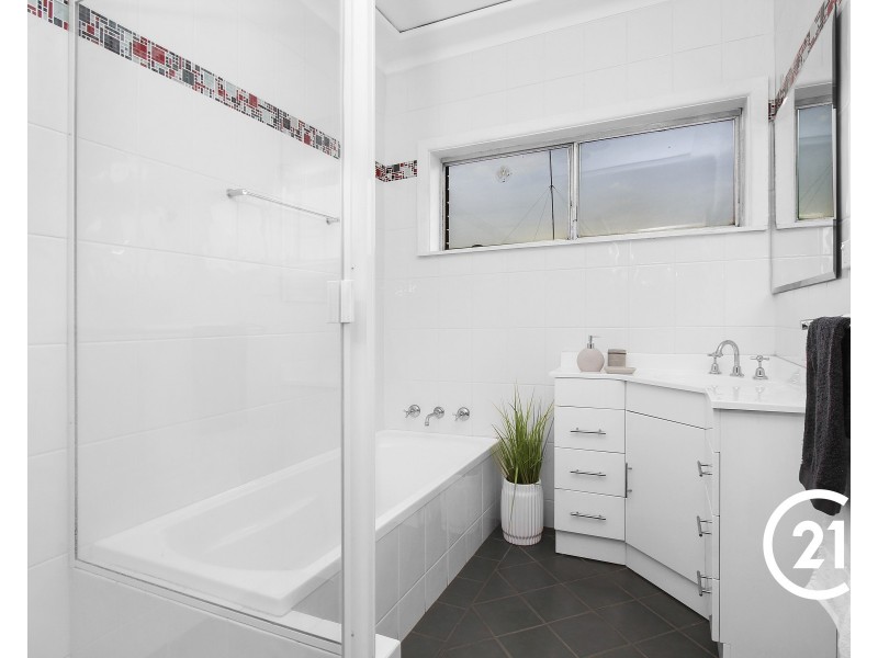 60 Farmingdale Drive, Blacktown NSW 2148