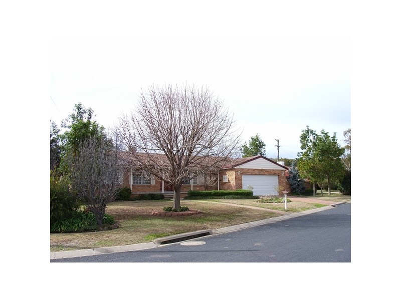 2 Joseph Brown Place, Oxley Vale NSW 2340