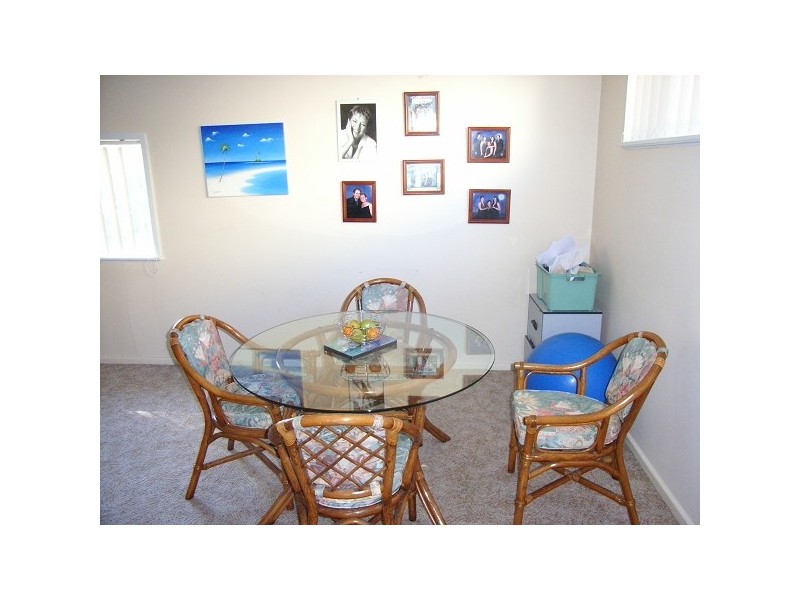 17 Churchill Street, South Tamworth NSW 2340