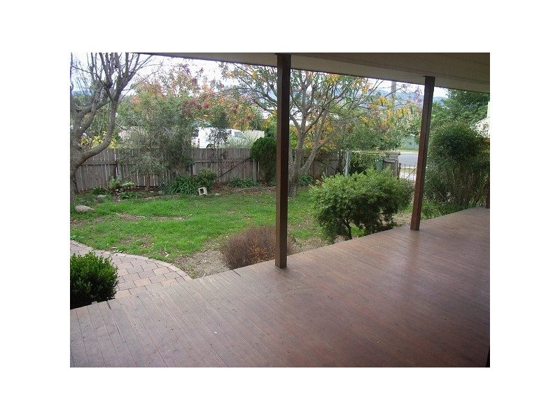 105 Denman Avenue, Kootingal NSW 2352