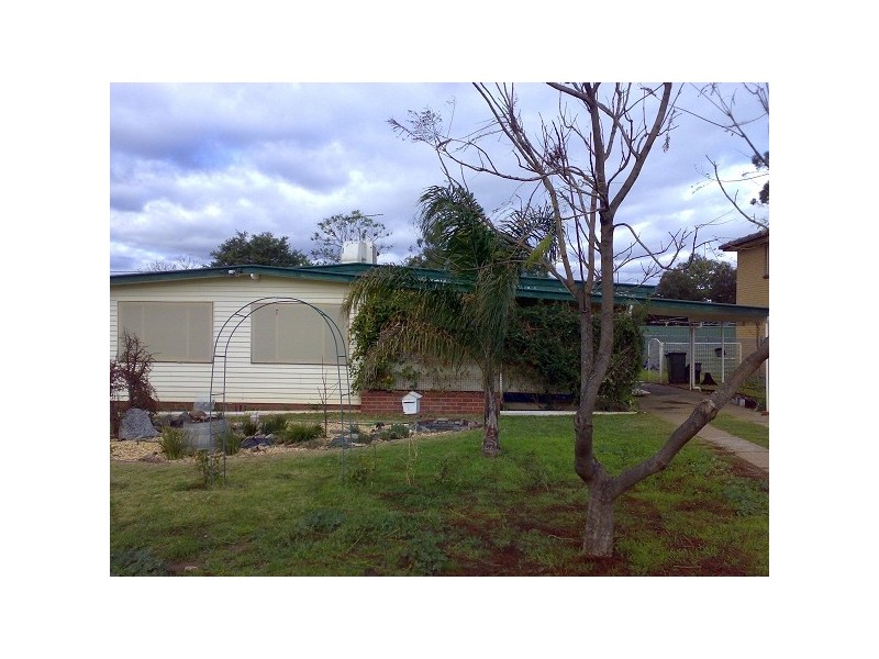 16 McDonald Crescent, Calala NSW 2340