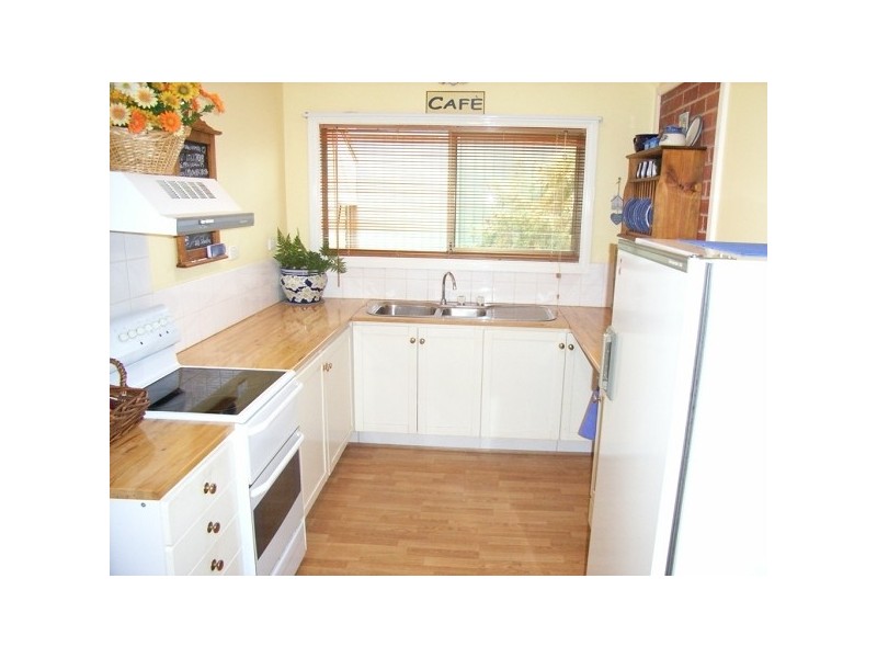 120 Upper Street, East Tamworth NSW 2340