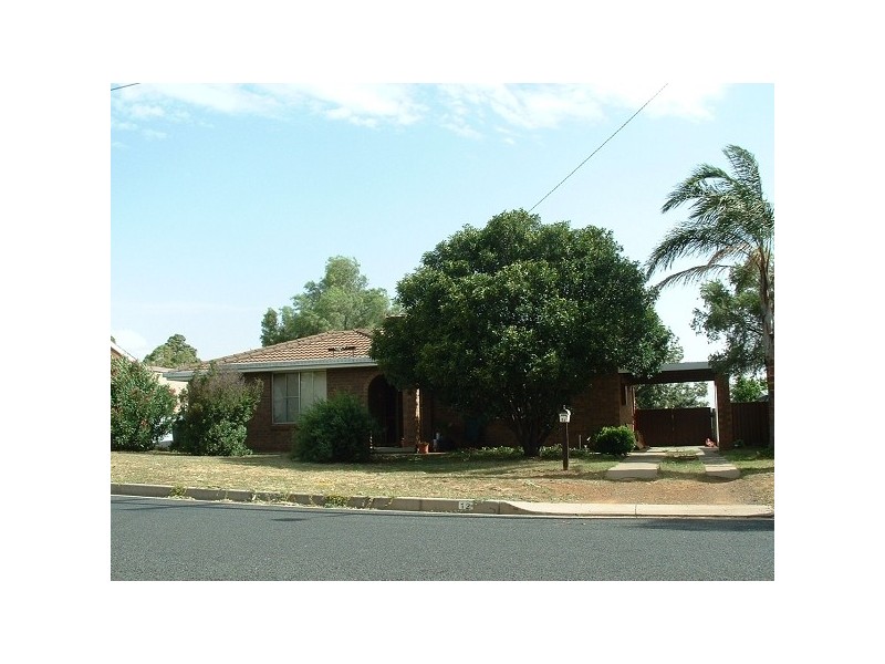 12 Macgregor Street, Tamworth NSW 2340