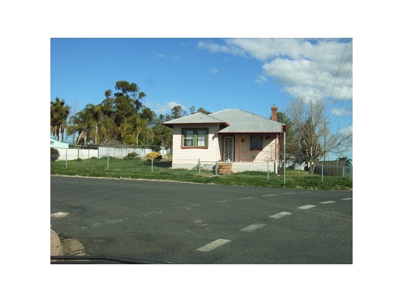11 GORDON STREET, Werris Creek NSW 2341