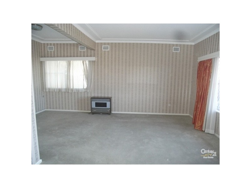 242 Johnston Street, Tamworth NSW 2340