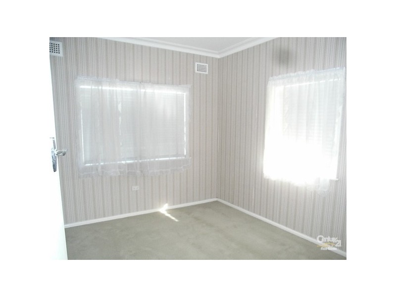 242 Johnston Street, Tamworth NSW 2340