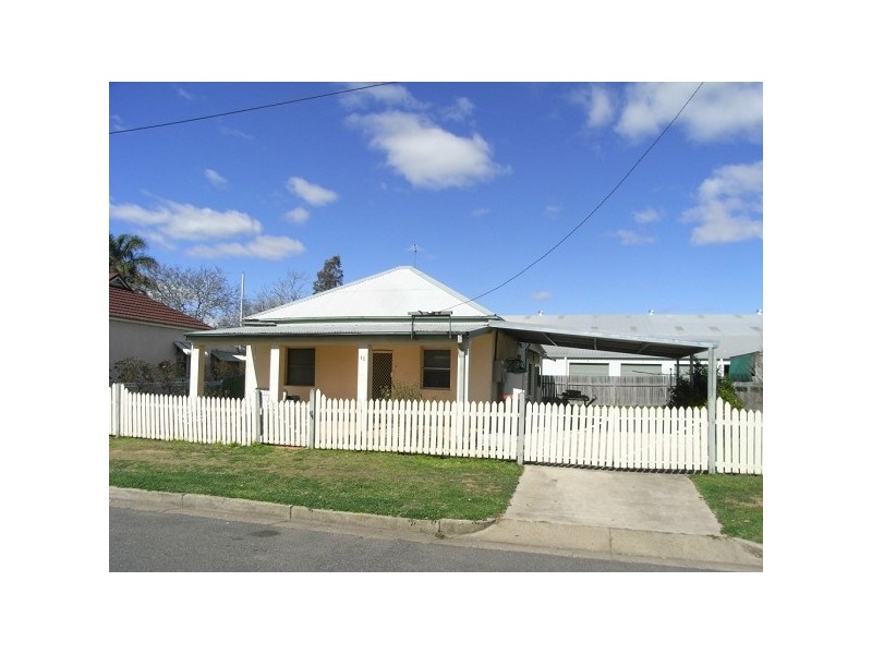 42 William Street, Tamworth NSW 2340