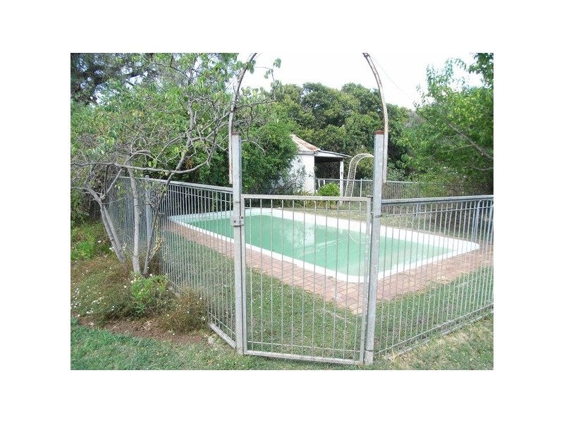 18 Janison Street, Tamworth NSW 2340