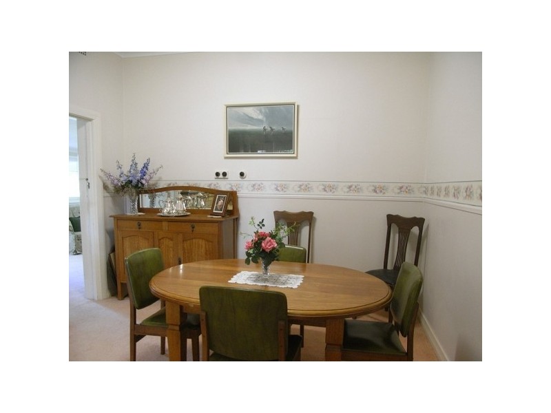 18 Janison Street, Tamworth NSW 2340