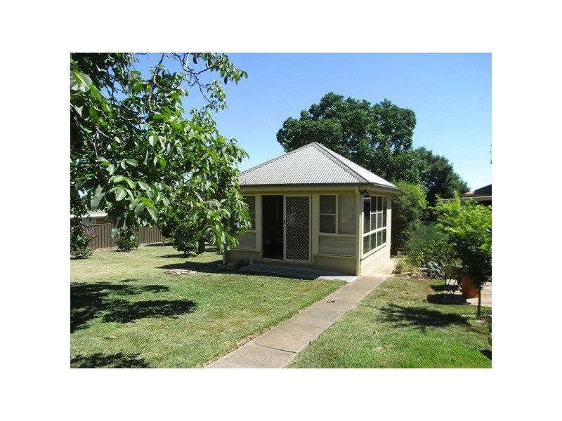 155 Carthage Street, Tamworth NSW 2340