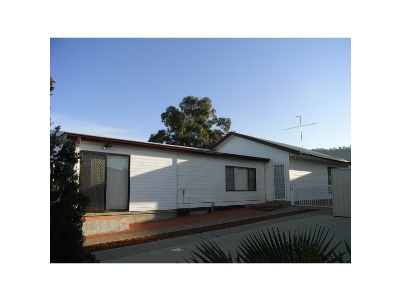 334 Armidale Road, Tamworth NSW 2340