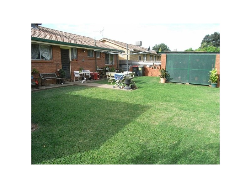 30 Maxwell Street, Tamworth NSW 2340