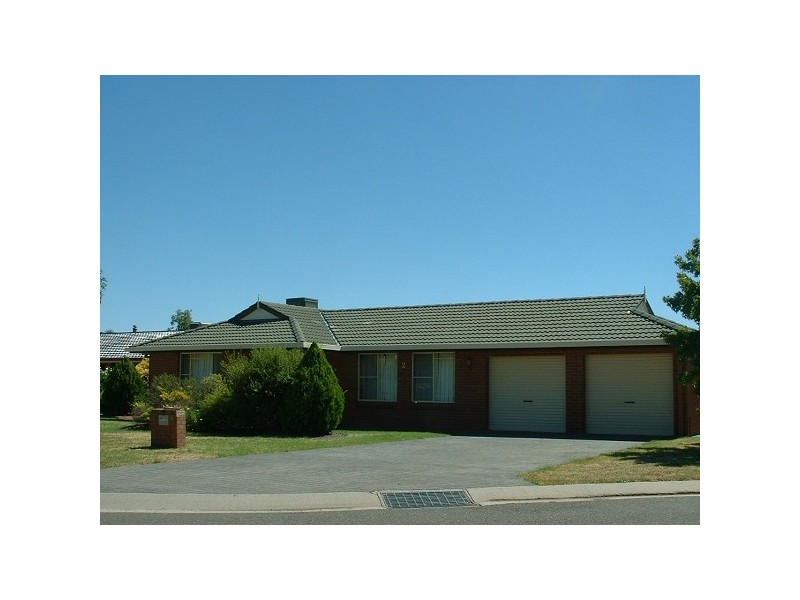 2 Kurria Close, South Tamworth NSW 2340