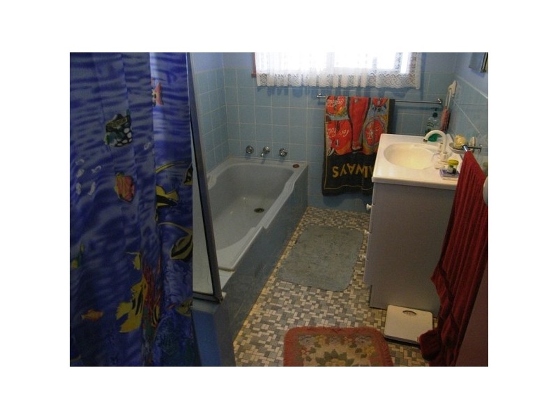 9 Dayal Street, Tamworth NSW 2340