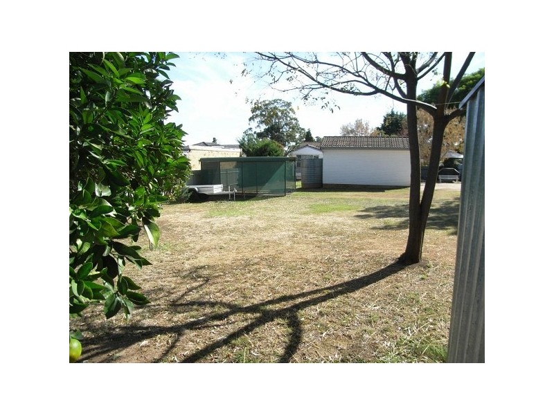 9 Dayal Street, Tamworth NSW 2340
