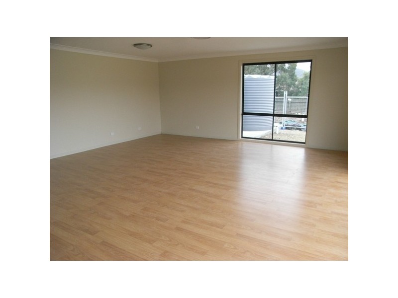 10 Gungurru Close, Calala NSW 2340