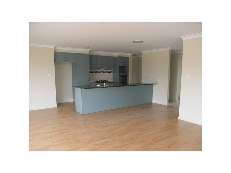 10 Gungurru Close, Calala NSW 2340