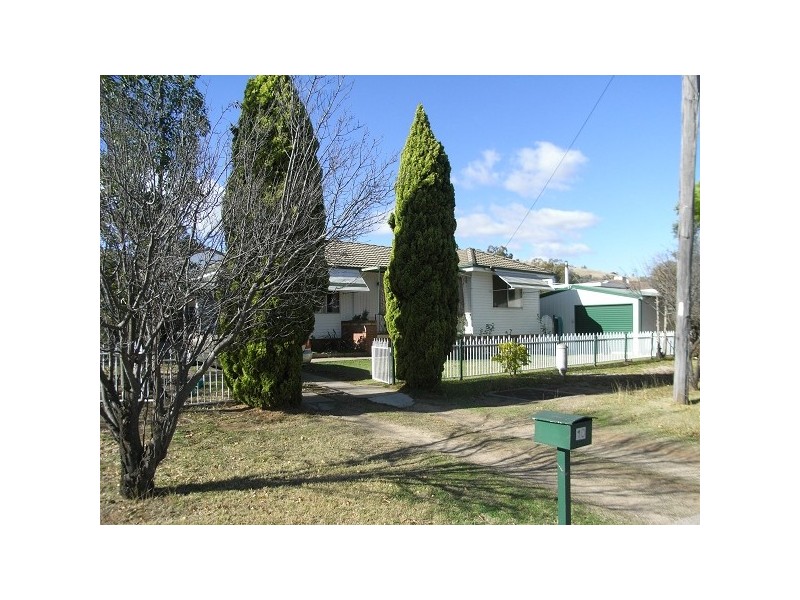 10 Brolga Crescent, Tamworth NSW 2340