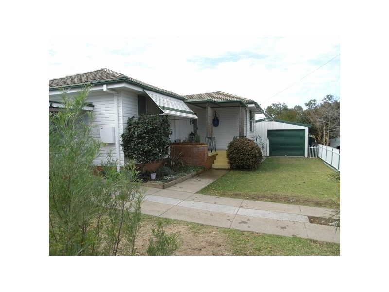 10 Brolga Crescent, Tamworth NSW 2340