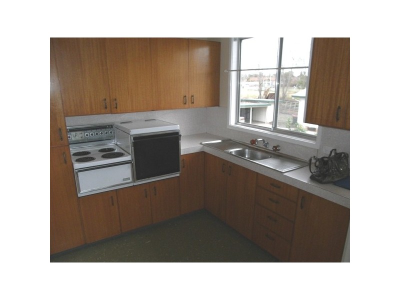 1/10 Alice Street, Tamworth NSW 2340