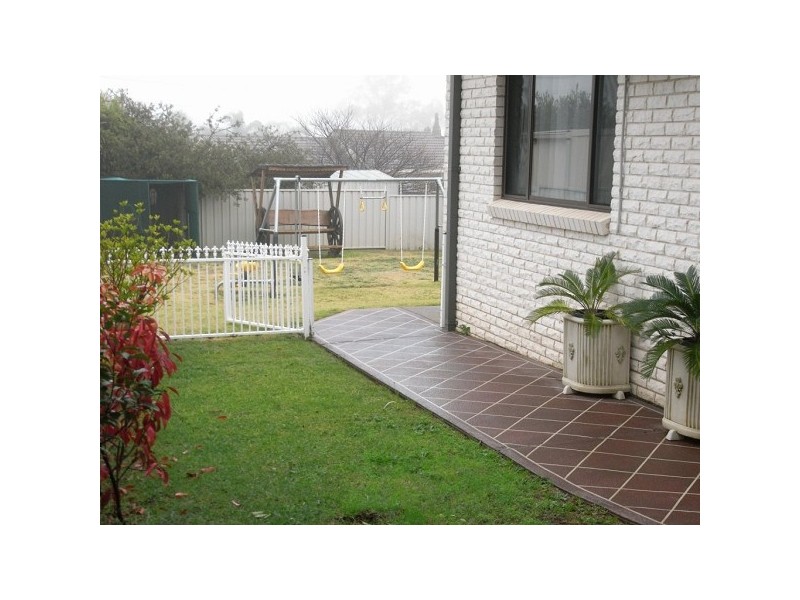 6 Wallamoul Street, Tamworth NSW 2340