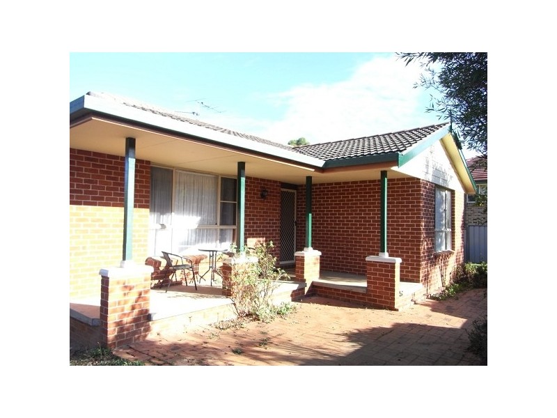 73 Glengarvin Drive, Tamworth NSW 2340