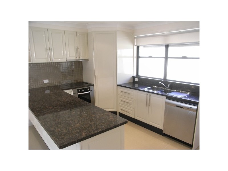 2/22-24 Vera Street, Tamworth NSW 2340